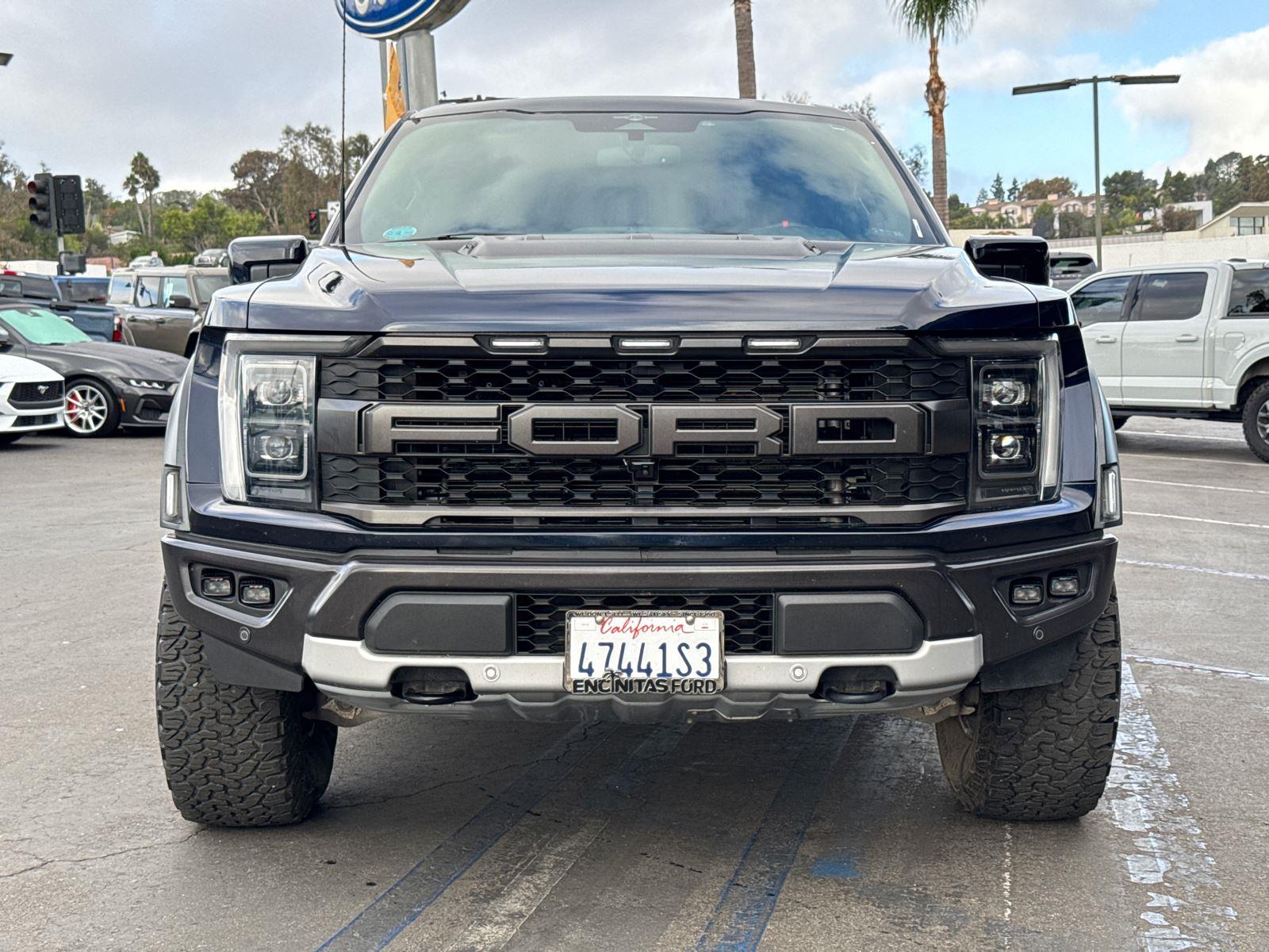 2023 Ford F-150 Raptor photo 3