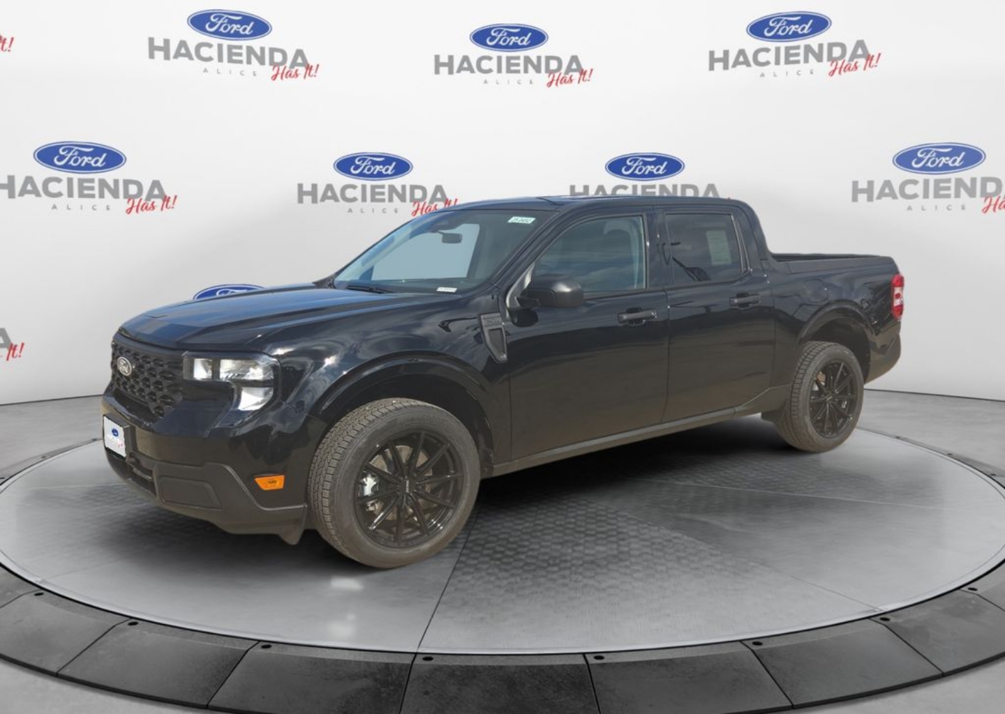 2025 Ford Maverick XL's photo