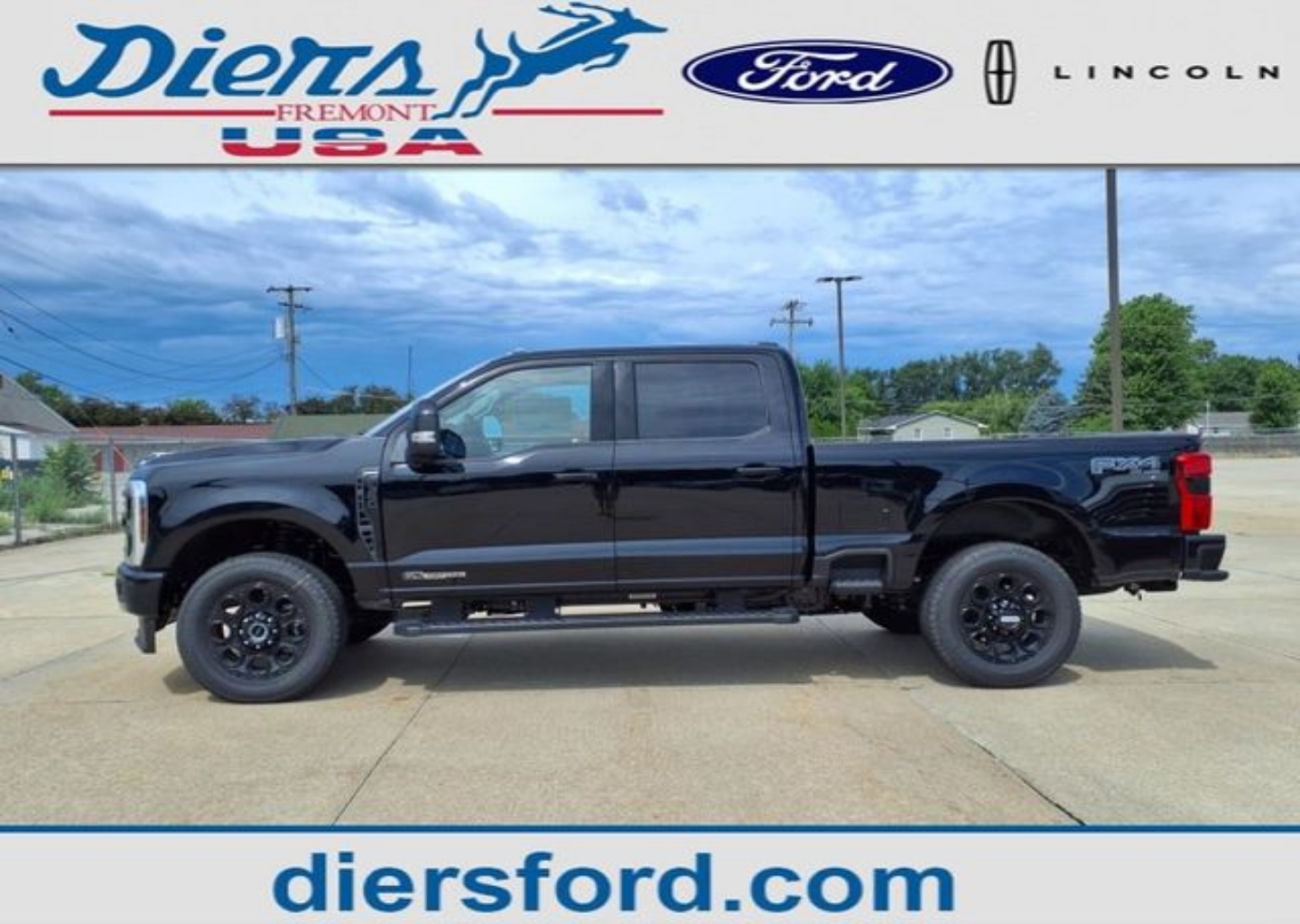 2025 Ford F-350 Super Duty Lariat's photo