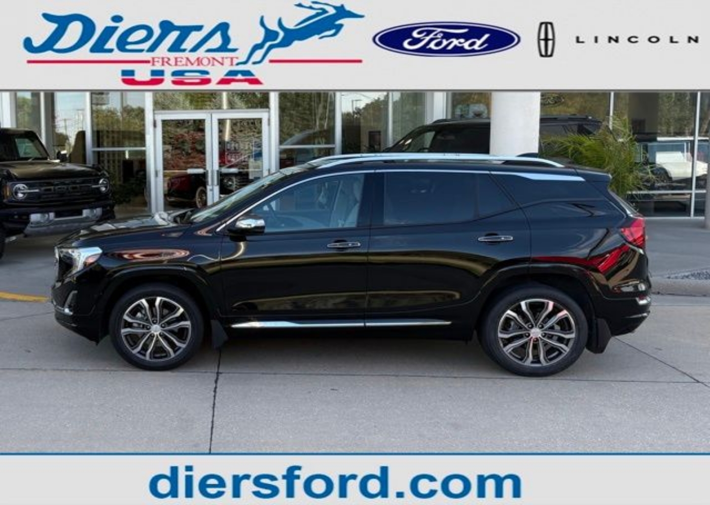 2020 GMC Terrain Denali's photo