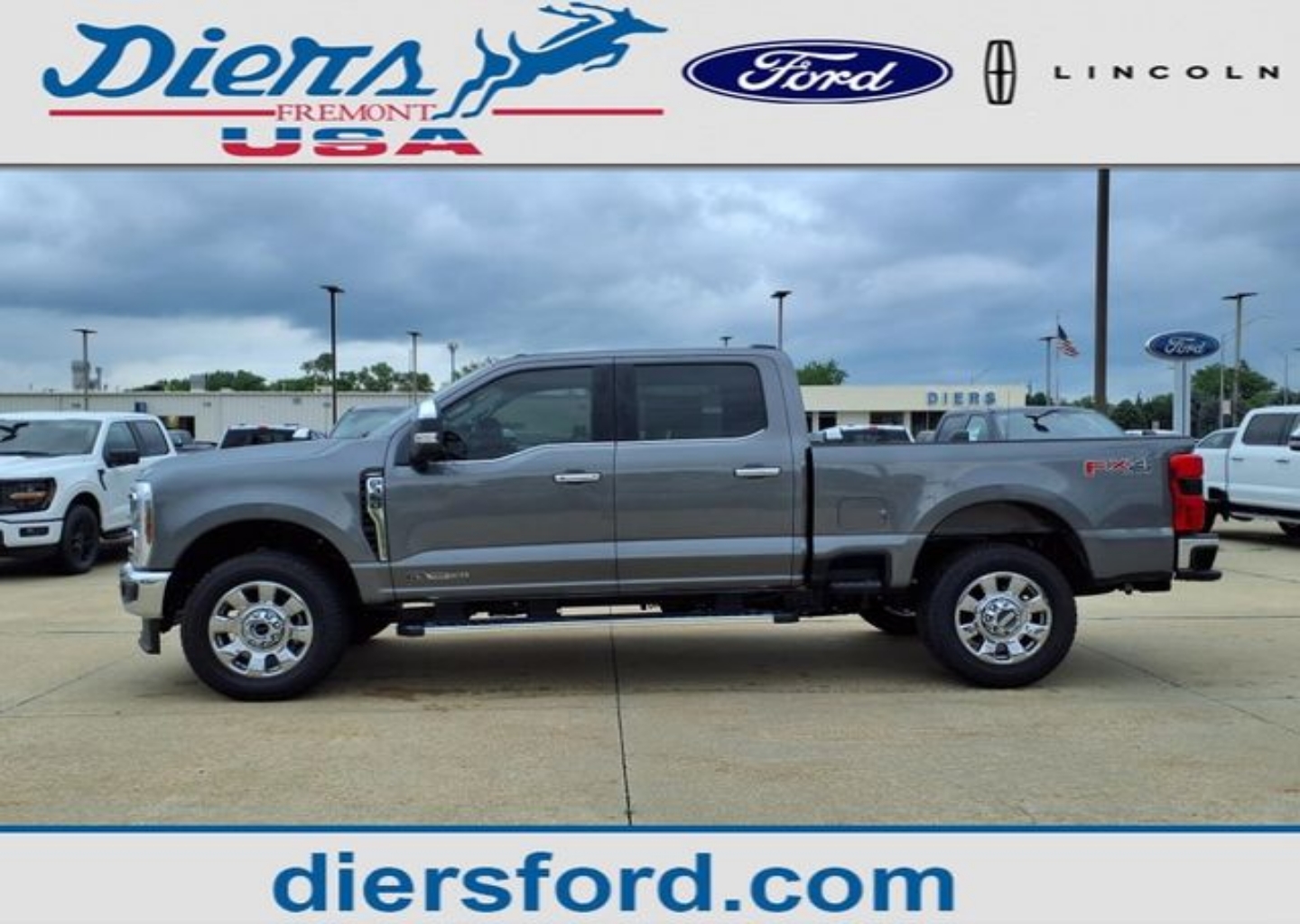 2025 Ford F-350 Super Duty Lariat's photo