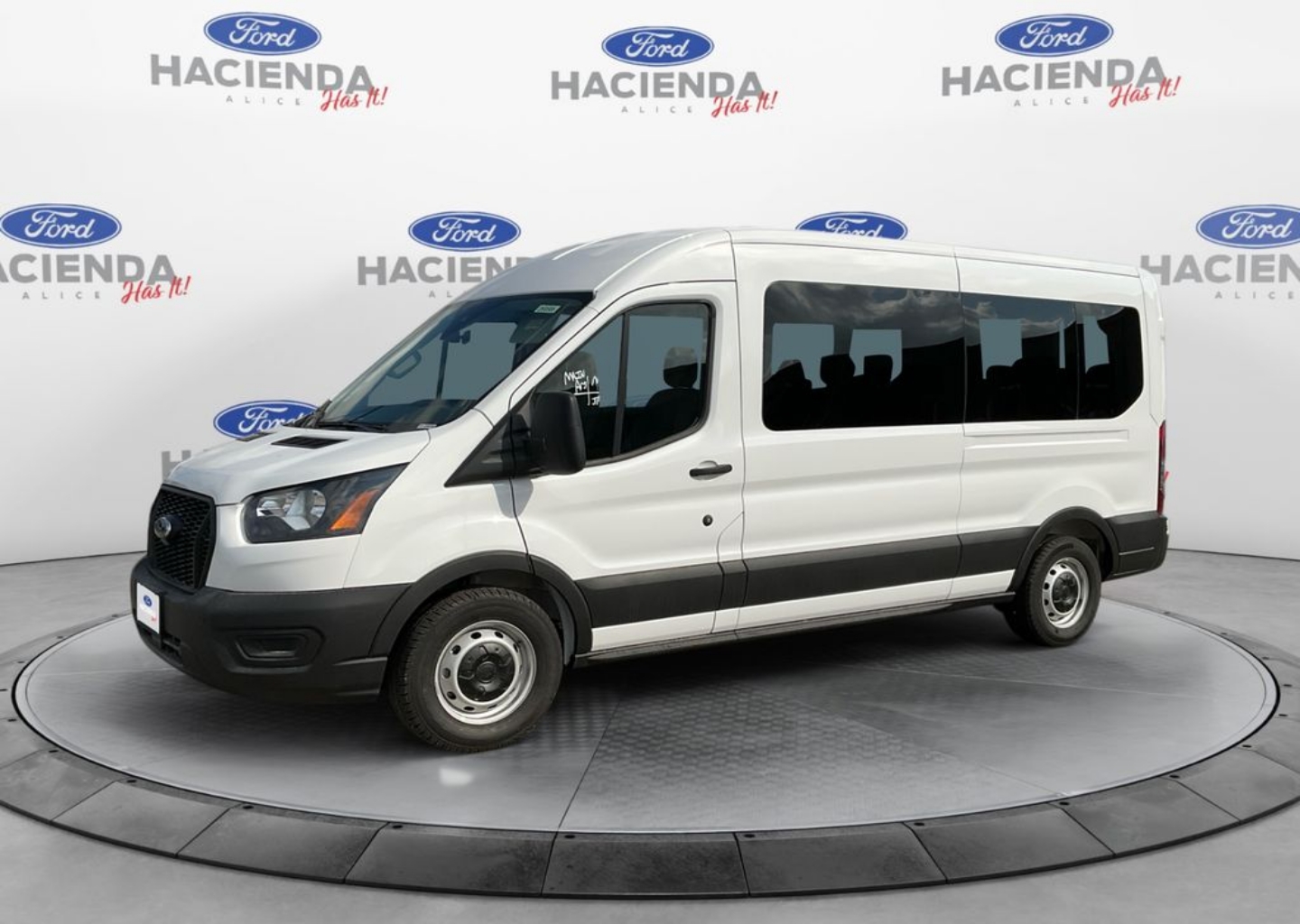 2025 Ford Transit Passenger Van XL's photo