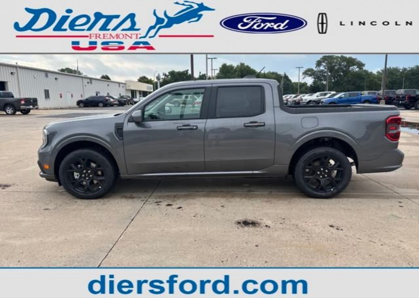 2025 Ford Maverick Lobo's photo