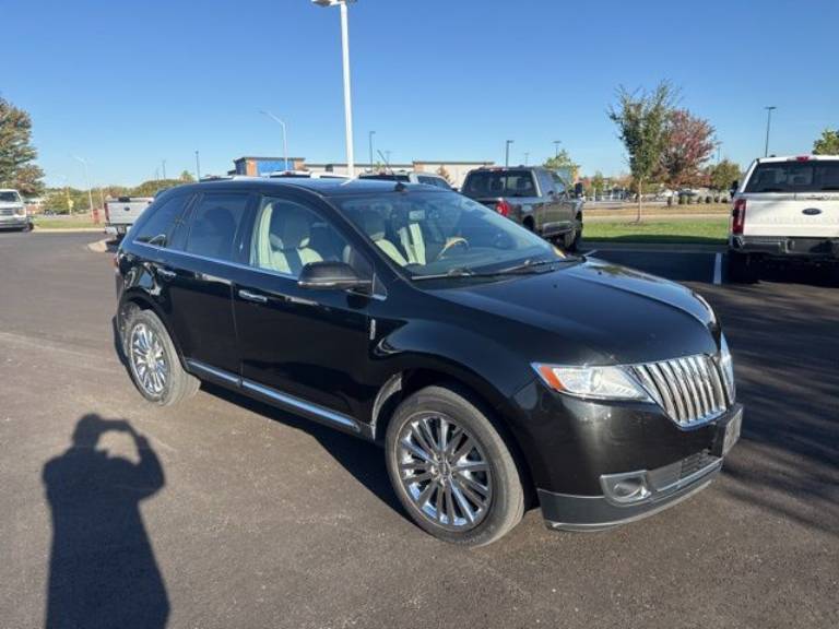 2013 Lincoln Lincoln MKX Base