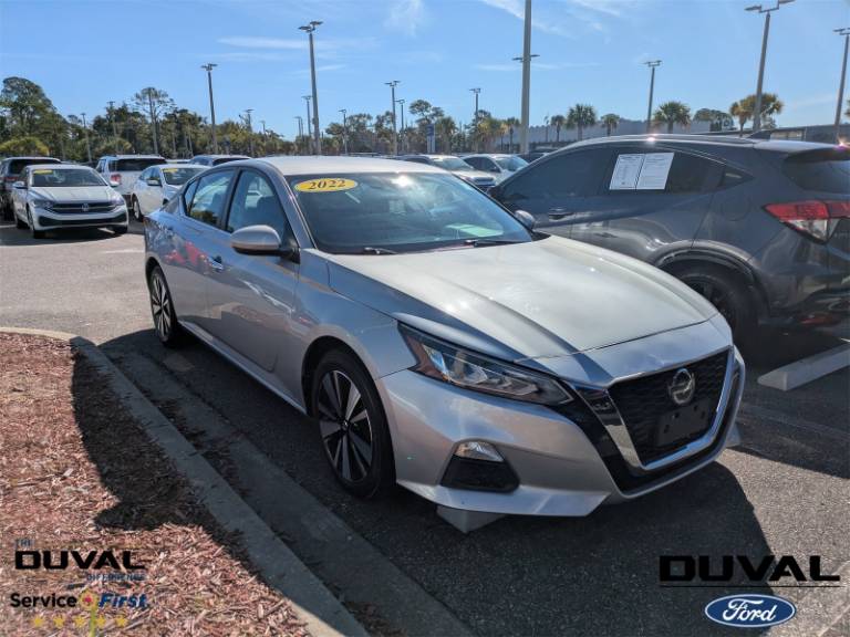 2022 Nissan Altima 2.5 SV
