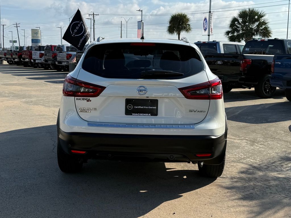 2021 Nissan Rogue Sport SV photo 4