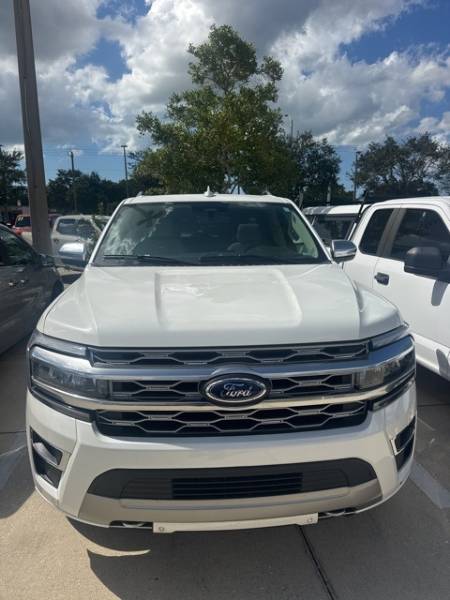2022 Ford Expedition MAX Platinum