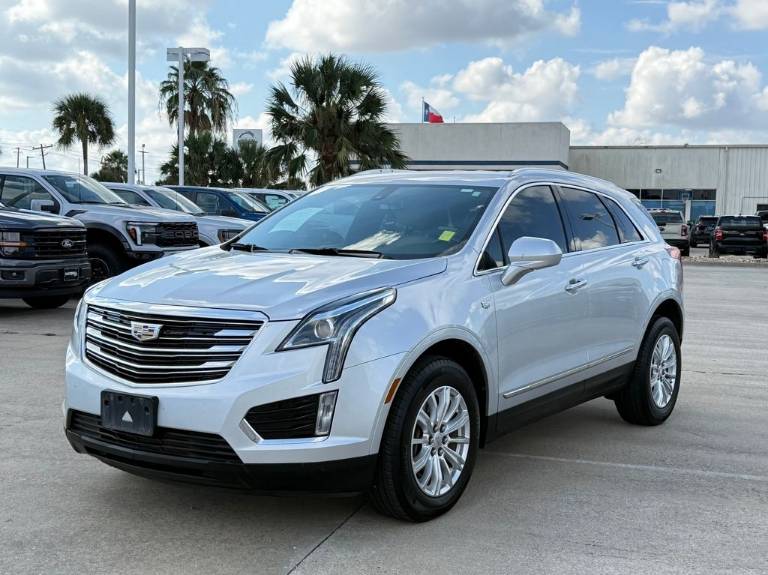 2018 Cadillac XT5 Base