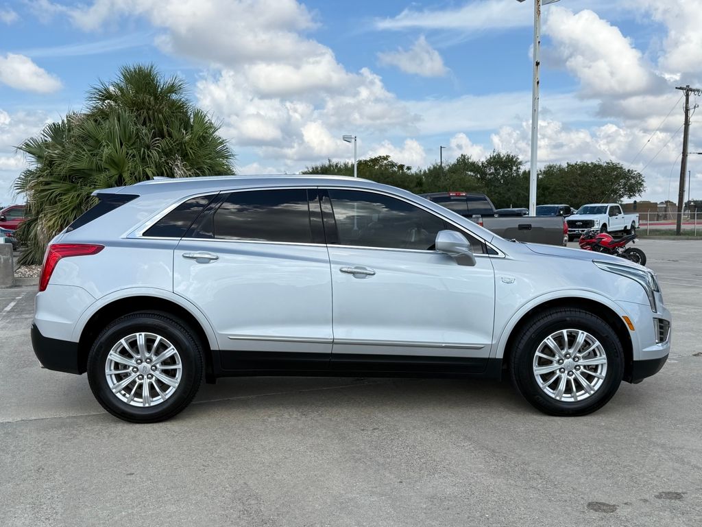 2018 Cadillac XT5 Base photo 3