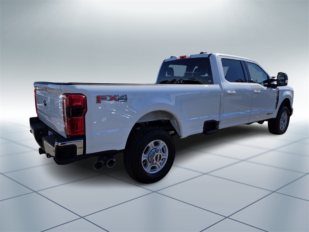 2026 Ford F-350 XL photo 3
