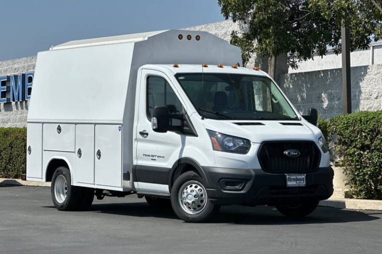 2024 Ford Transit Chassis Base
