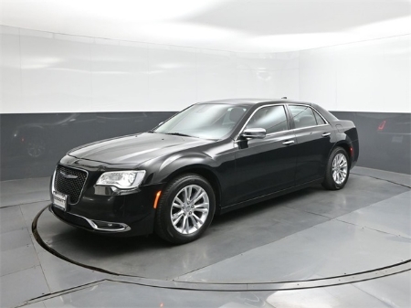 2016 Chrysler 300 C