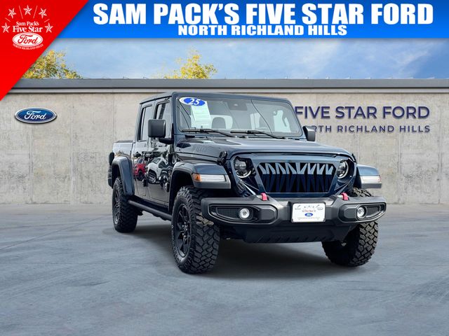 Used 2025 Jeep Gladiator Willys