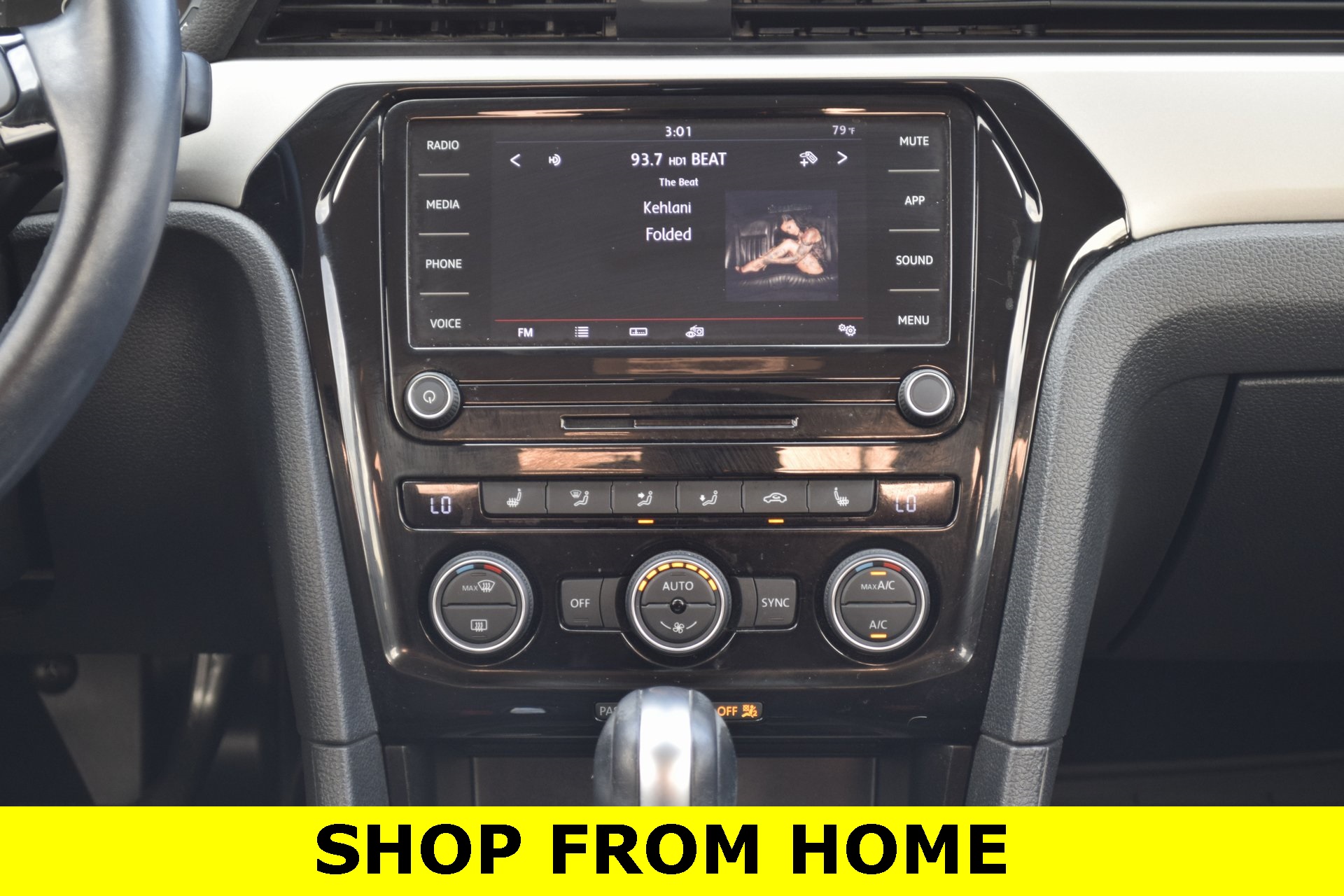 2020 Volkswagen Passat 2.0T SE photo 4