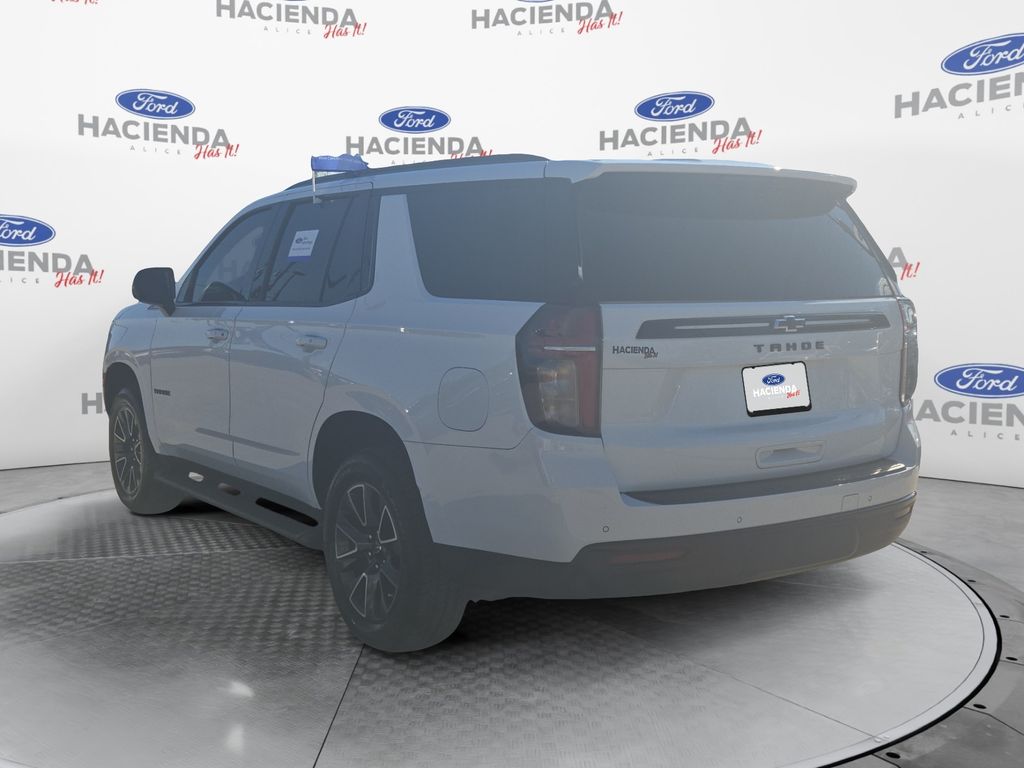 2024 Chevrolet Tahoe Z71 photo 2