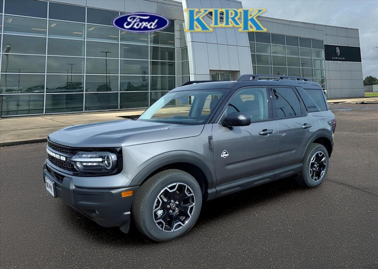 2025 Ford Bronco Sport Outer Banks's photo