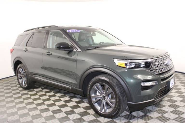 2024 Ford Explorer XLT
