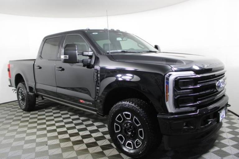 2025 Ford Super Duty F-350 SRW Platinum