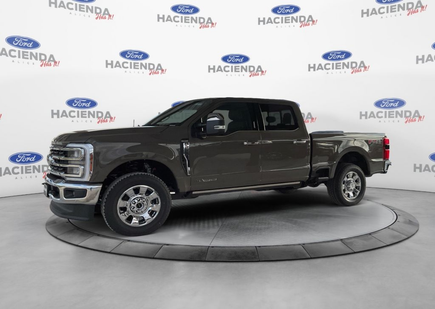 2026 Ford F-250 Super Duty King Ranch's photo