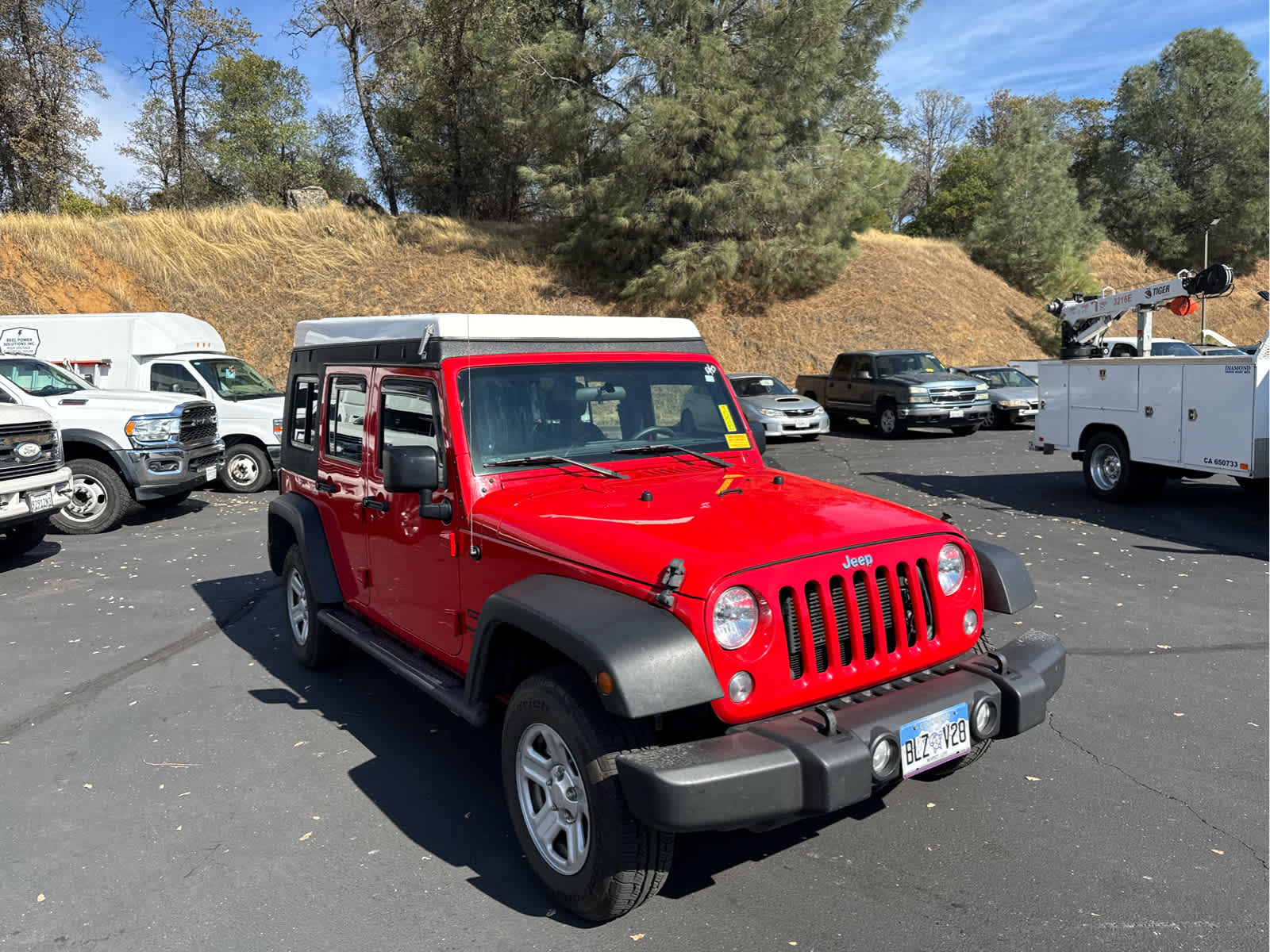 2017 Jeep Wrangler Unlimited Sport photo 3