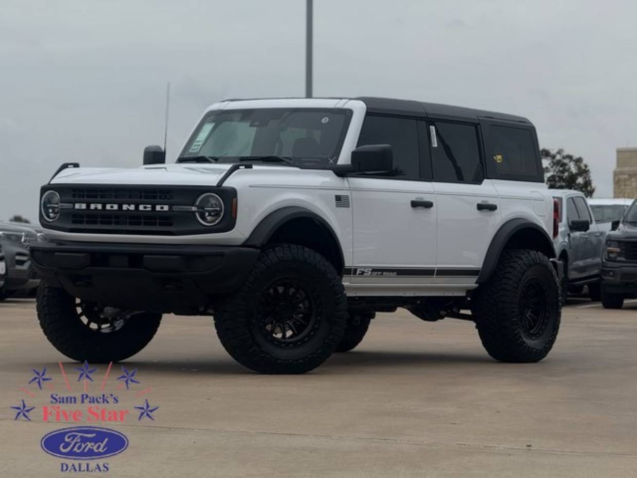 2025 Ford Bronco 4-Door Big Bend's photo