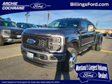 2026 Ford Super Duty F-350 DRW XL