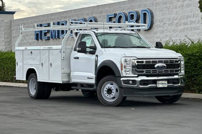2024 Ford Super Duty F-550 DRW XL
