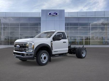 2026 Ford Super Duty F-550 DRW XLT