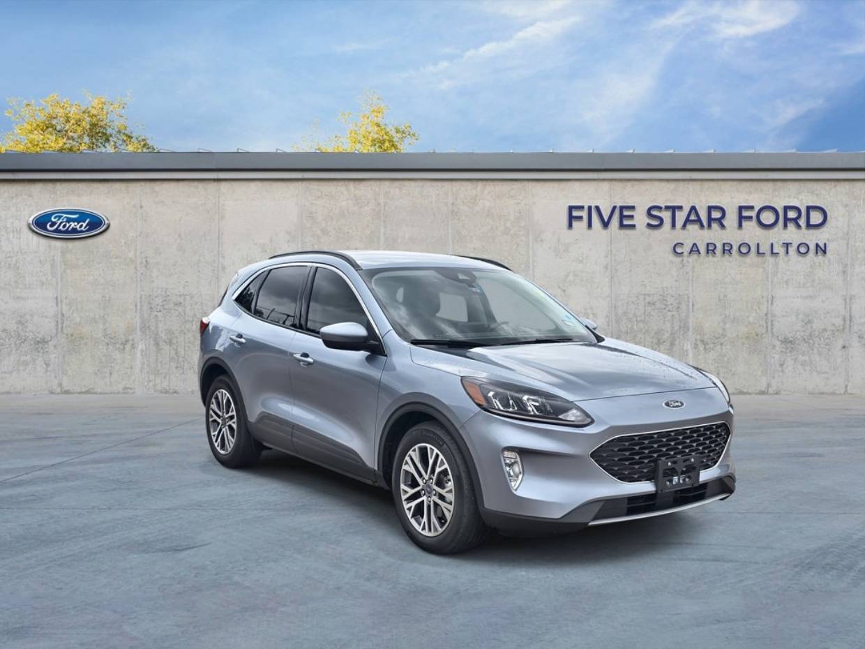 2022 Ford Escape SEL's photo