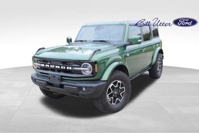2024 Ford Bronco Outer Banks