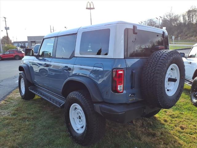 2025 Ford Bronco Heritage First Edition photo 3