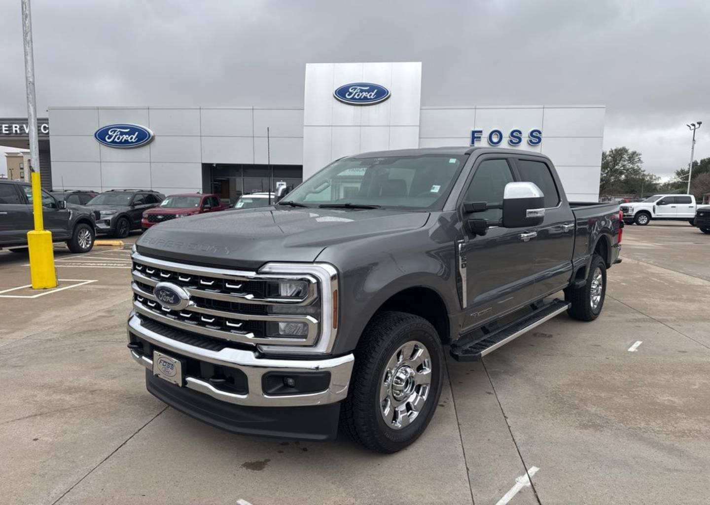 2025 Ford F-250 Super Duty Lariat's photo