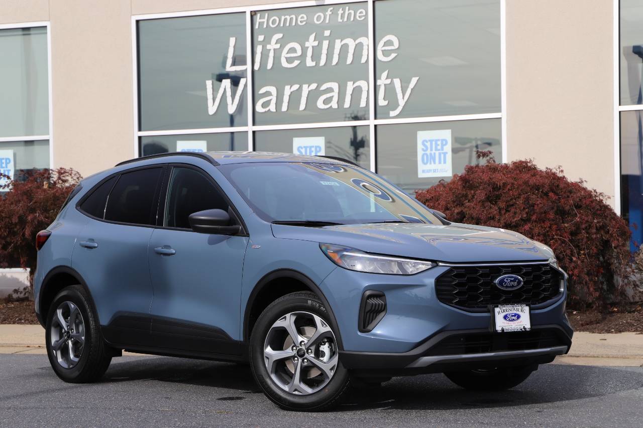 2026 Ford Escape ST-Line's photo