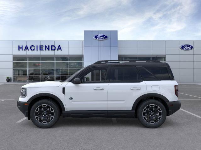 2025 Ford Bronco Sport Outer Banks photo 2