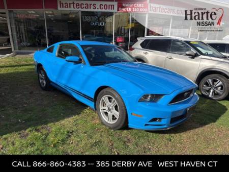 2014 Ford Mustang V6