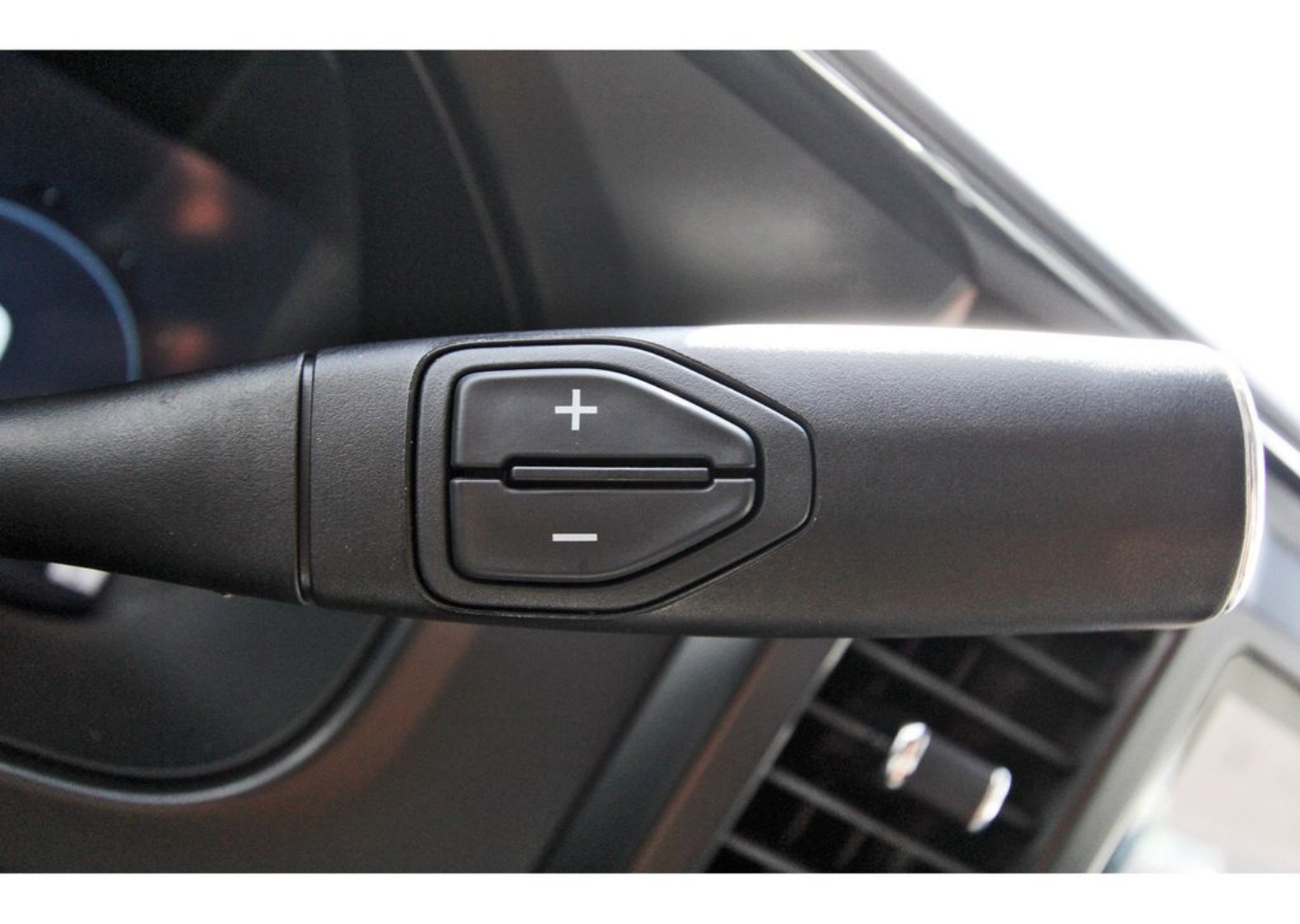 2025 Ford F-350 Super Duty Lariat - Photo 13