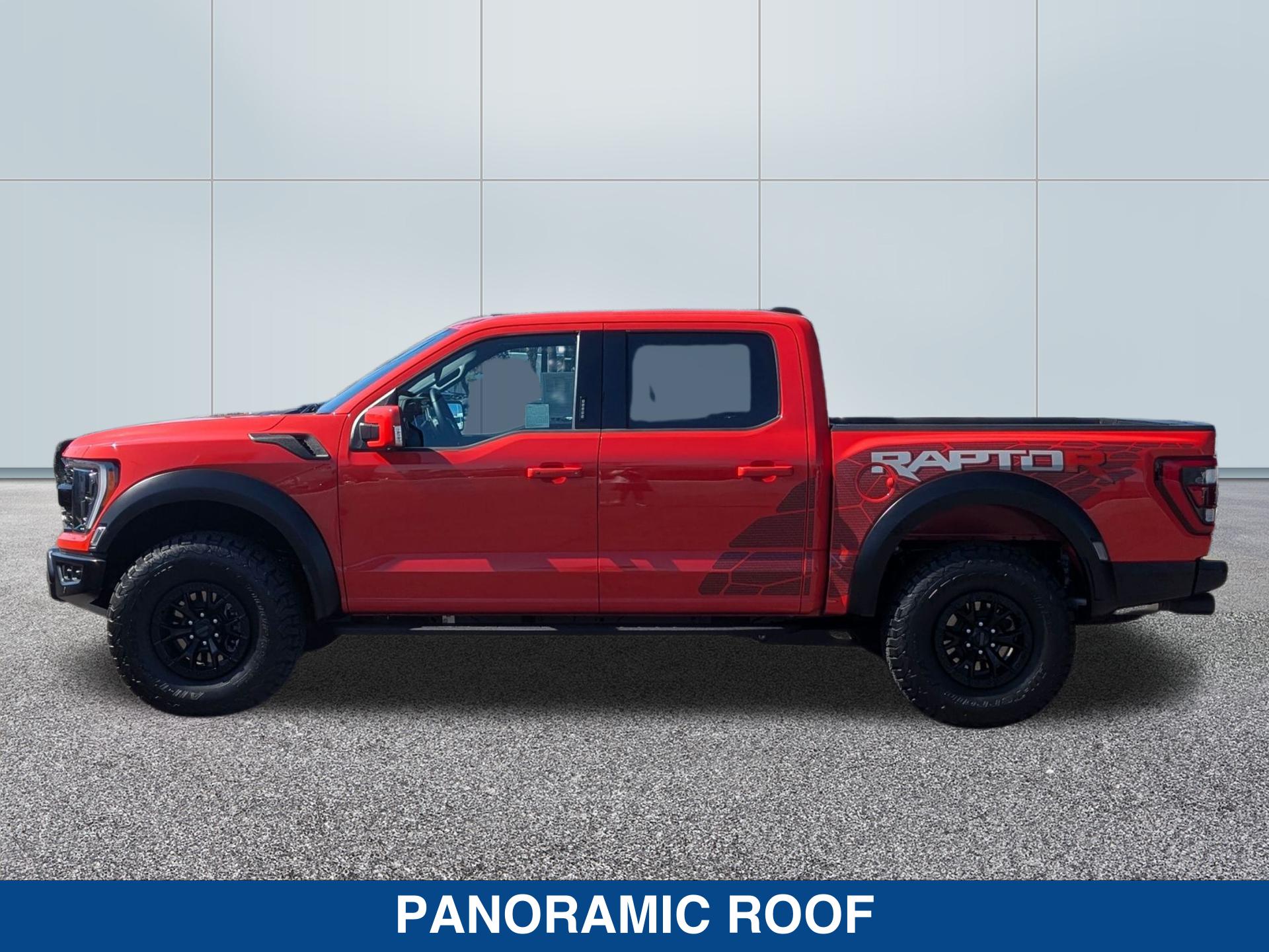 2023 Ford F-150 XLT photo 2