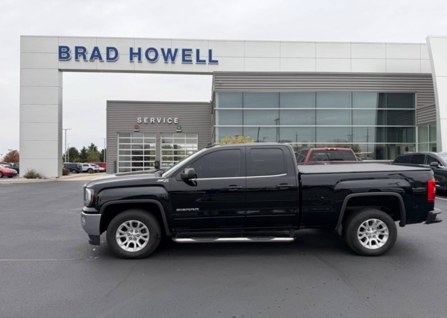 2018 GMC Sierra 1500 SLE's photo