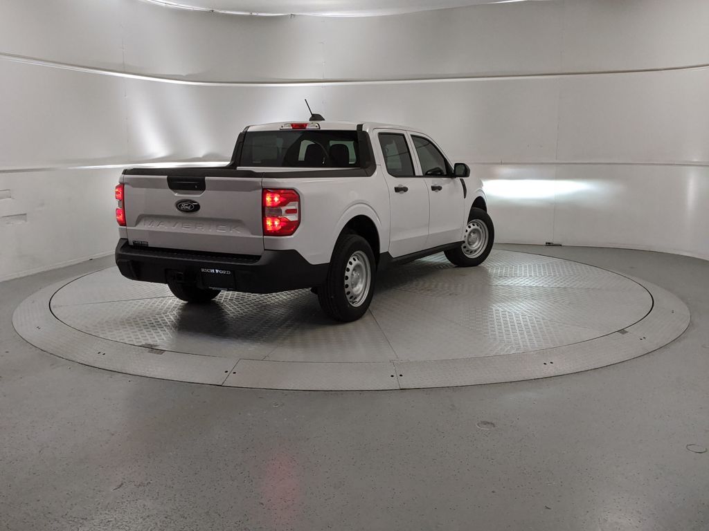 2025 Ford Maverick XL photo 2