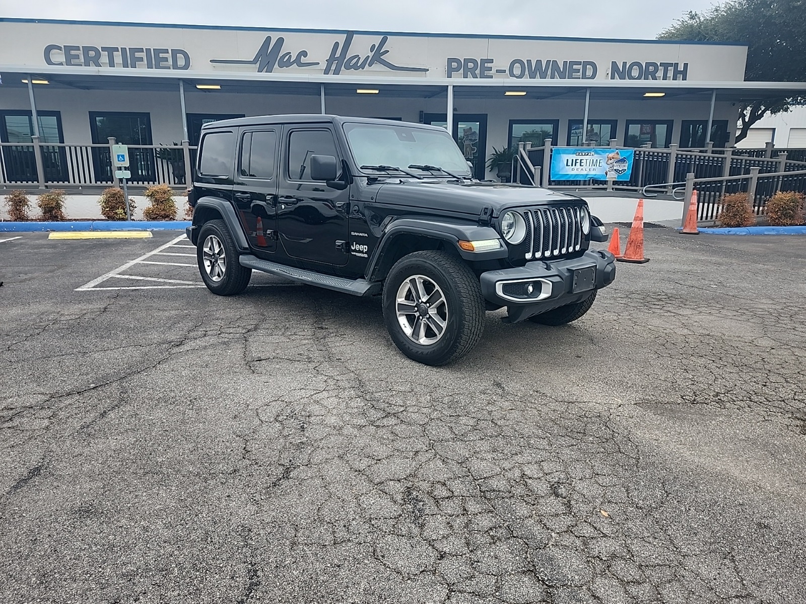 2019 Jeep Wrangler Unlimited Sahara's photo