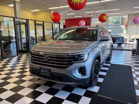 2025 Volkswagen Atlas 2.0T SE w/Technology