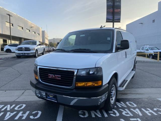 2023 GMC Savana Cargo Van