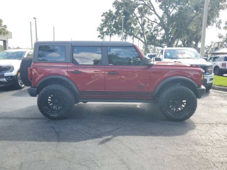 2025 Ford Bronco Base