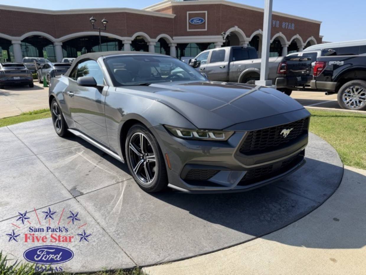 2024 Ford Mustang EcoBoost Premium's photo