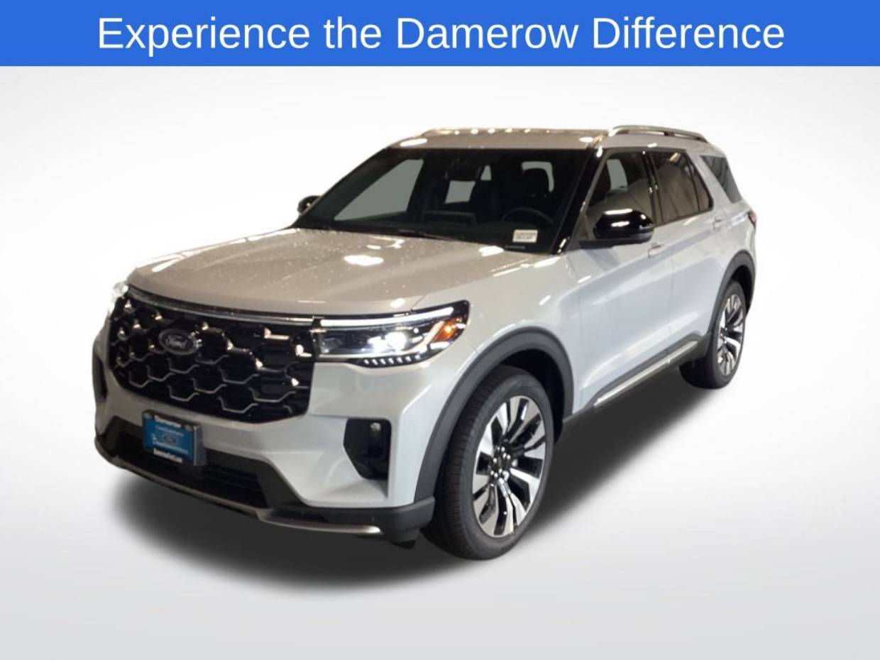 2026 Ford Explorer Platinum's photo