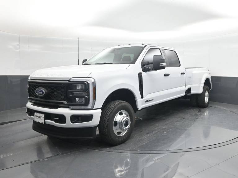2026 Ford Super Duty F-350 DRW XL
