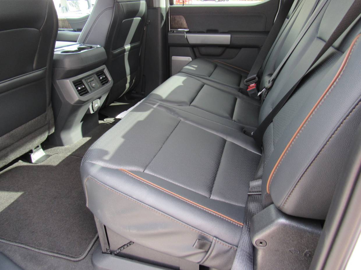 2026 Ford F-250 Super Duty Lariat - Photo 12