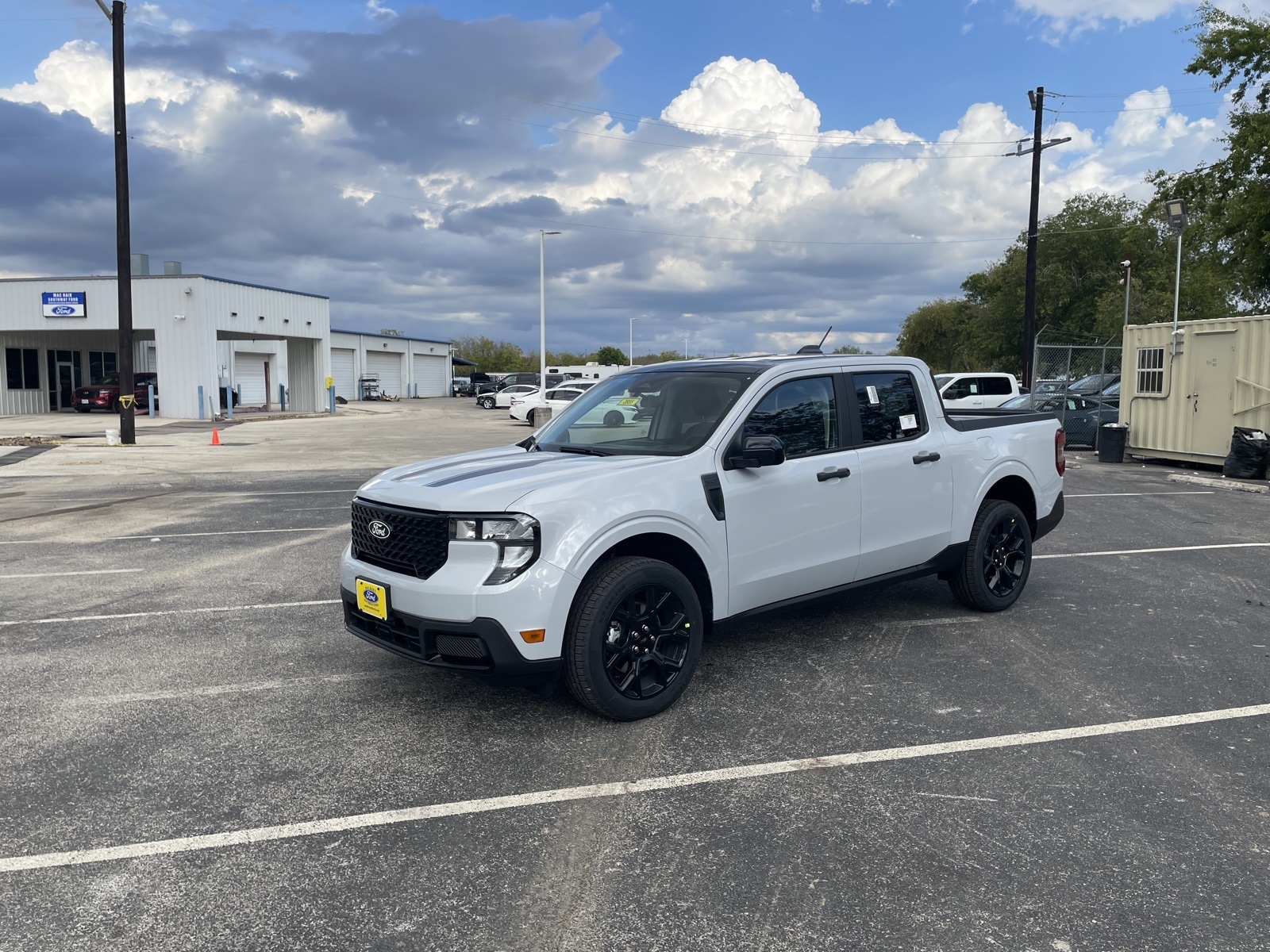 2025 Ford Maverick XLT's photo