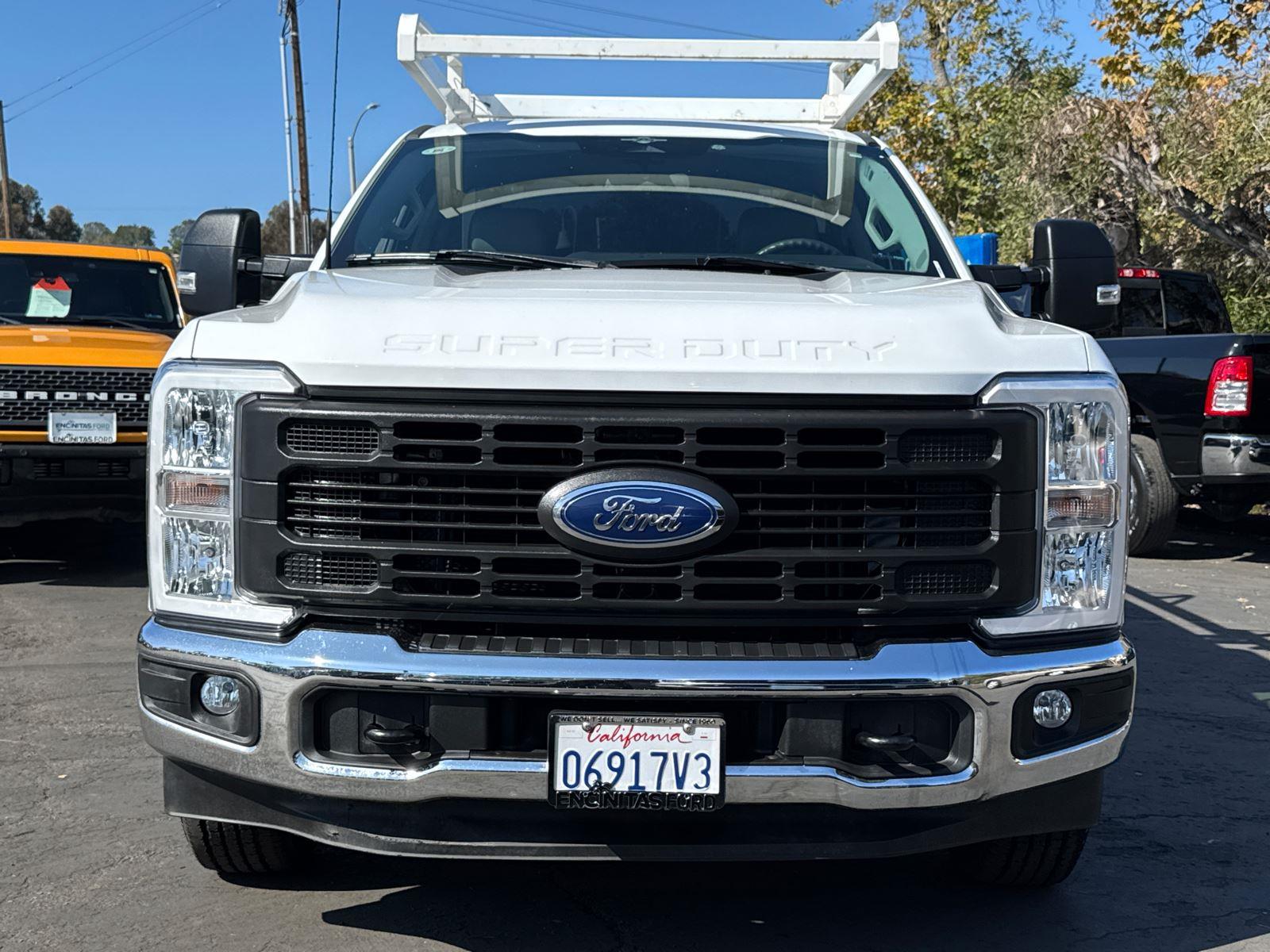 2023 Ford F-250 XL photo 4