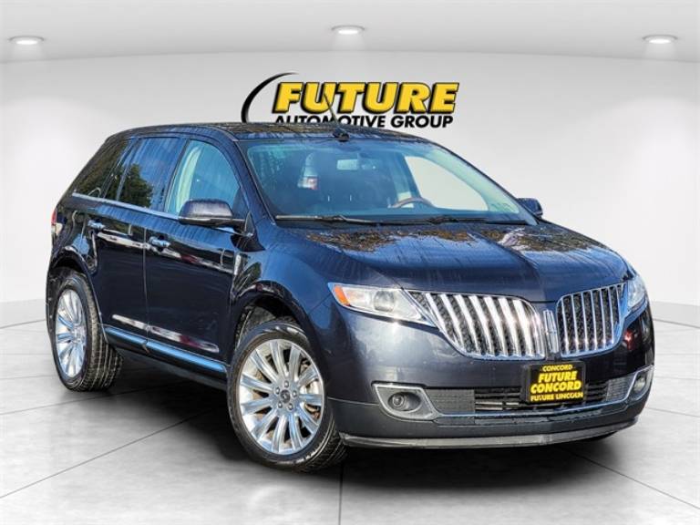 2013 Lincoln Lincoln MKX Base